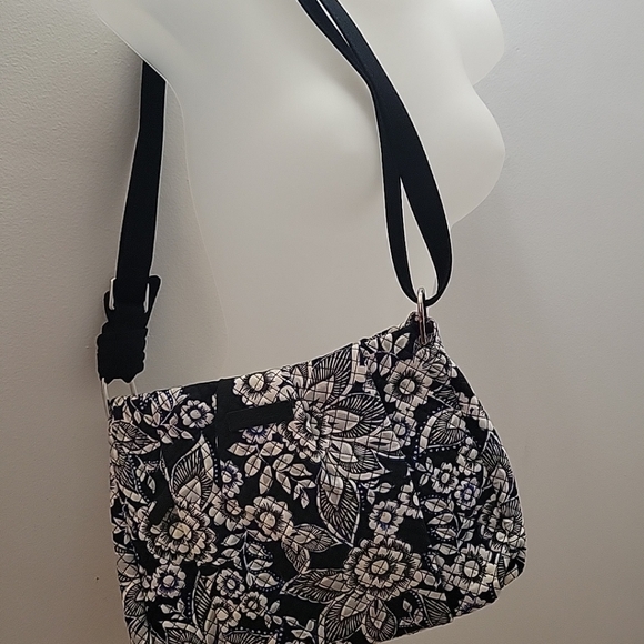 Vera Bradley Crossbody - Picture 10 of 10